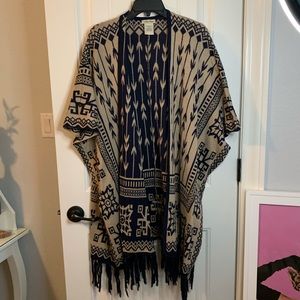 Aztec Patterned Sweater Kimono
